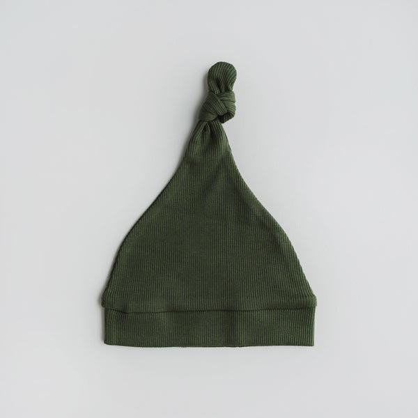 KNOTTED BEANIE - RIBBED - OLIVE