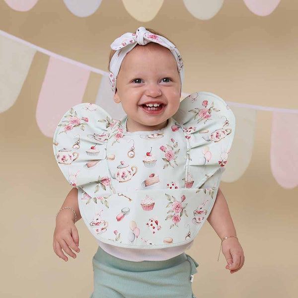 WHITE RABBIT FRILL WATERPROOF BIB