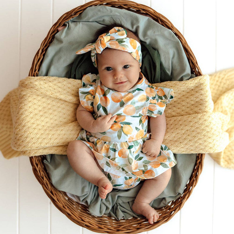 SUNLIGHT KNIT BABY BLANKET