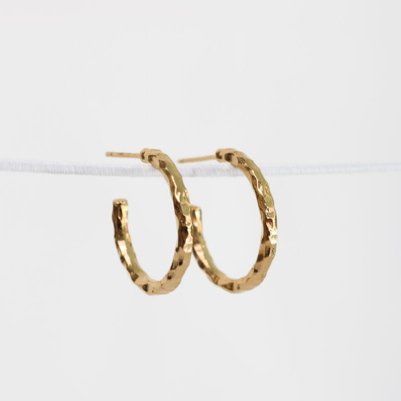 CORAL EARRINGS - GOLD