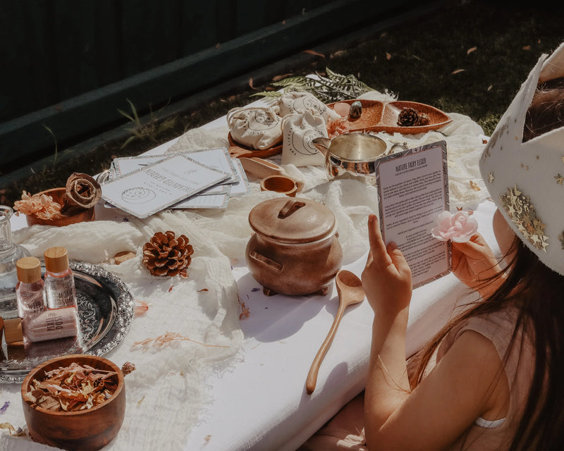 ENCHANTED GARDEN MINDFUL POTION KIT