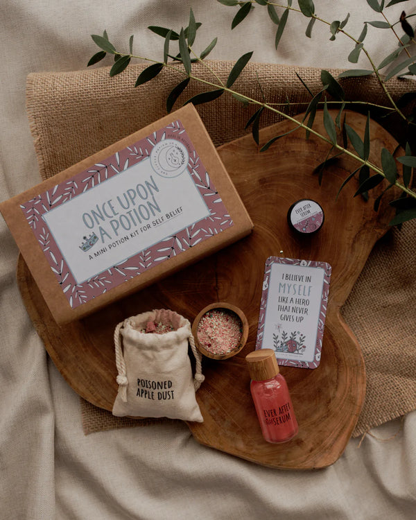 MINI POTION KIT - ONCE UPON A POTION