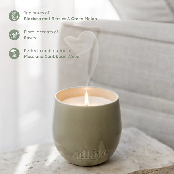 BLACKCURRANT & CARRIBEAN WOOD CANDLE