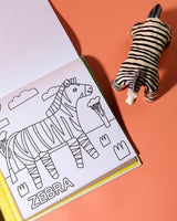 ALPHABET SAFARI COLOURING KIT